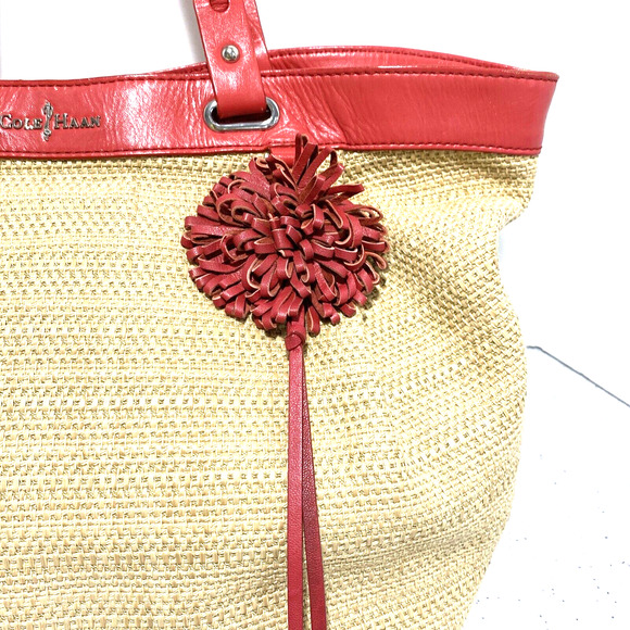 Cole Haan Woven Shoulderbag Purse Casual Bag Tan and Coral Red Beachy Resort - Picture 3 of 10